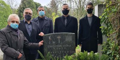 Keresztury budapesti sírjánál koszorúztak egerszegi tisztelői