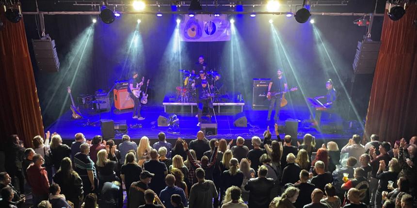 Dek Bill Gyula koncert 2025