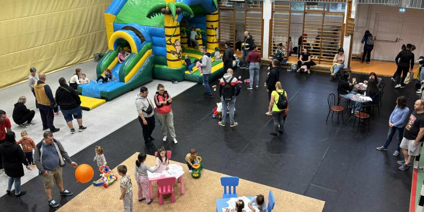 Mkaland jtszhz & Jtkonysgi stivsr 