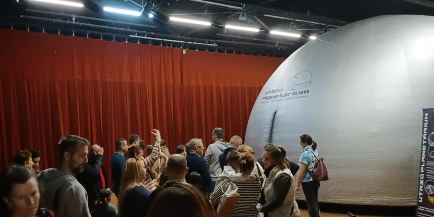 Utaz� Planet�rium 2026.