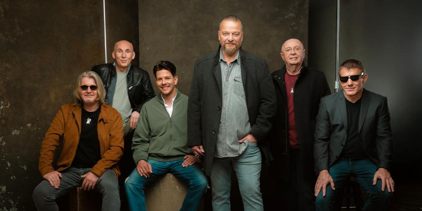 Ismer�s Arcok koncert